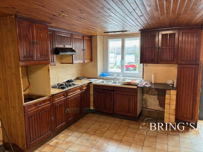 Maison - 142 m² - 6 pièces