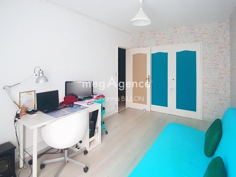 Appartement - 98 m² - 5 pièces
