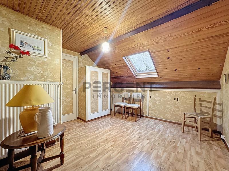 Maison - 97 m² - 6 pièces