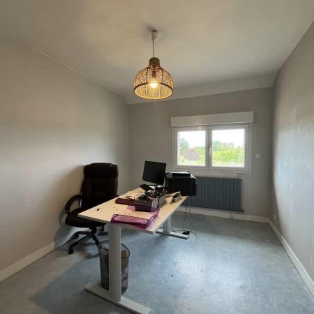 Maison - 182 m² - 8 pièces