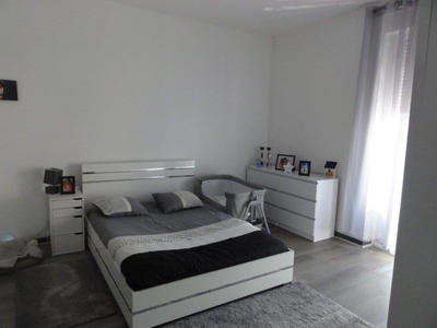 Appartement - 65 m² - 4 pièces