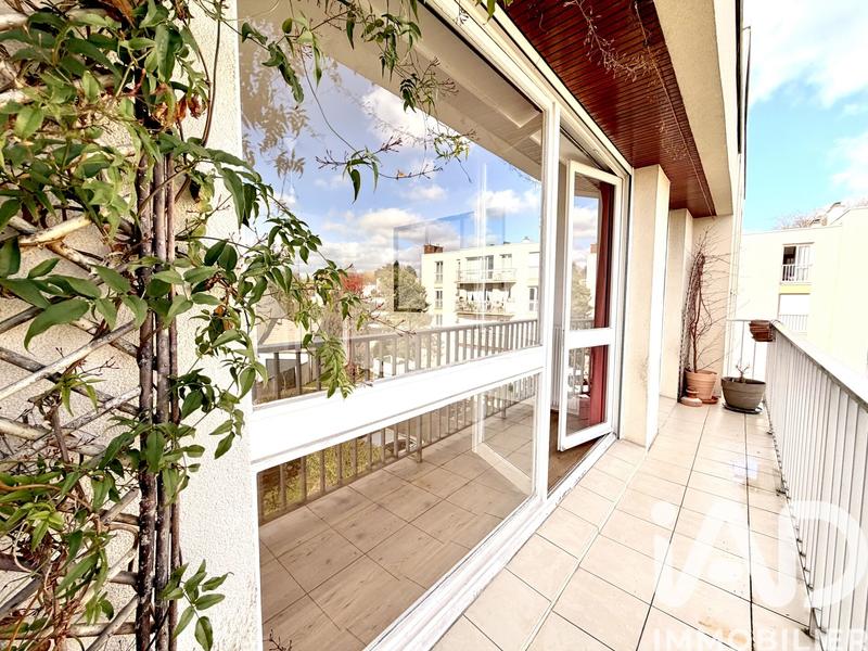 Appartement - 79 m² - 4 pièces