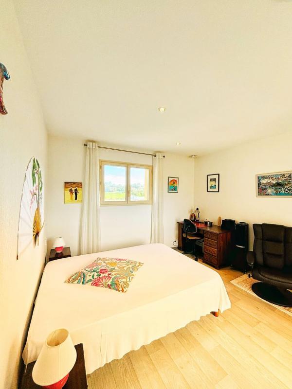 Maison d'architecte - 270 m² - 6 pièces