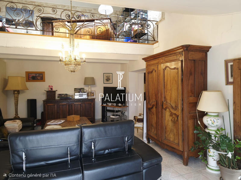 Maison - 260 m² - 10 pièces