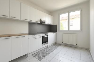 Appartement - 77 m² - 4 pièces