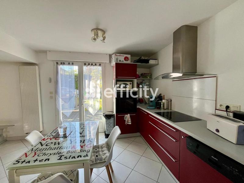 Maison - 135 m² - 6 pièces