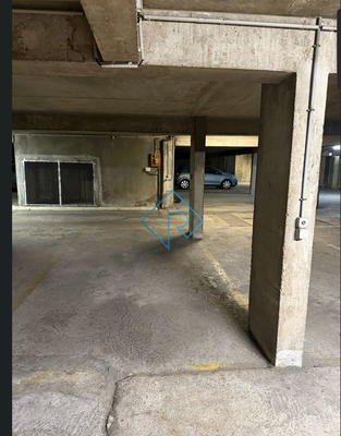 Parking - 12 m²
