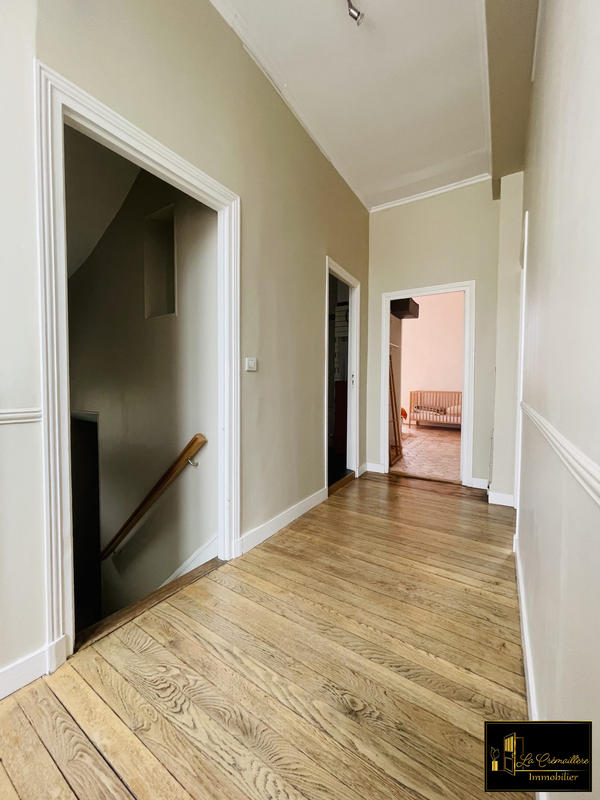 Maison - 178 m² - 6 pièces