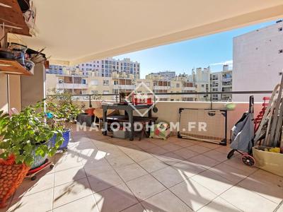 Appartement - 93 m² - 4 pièces