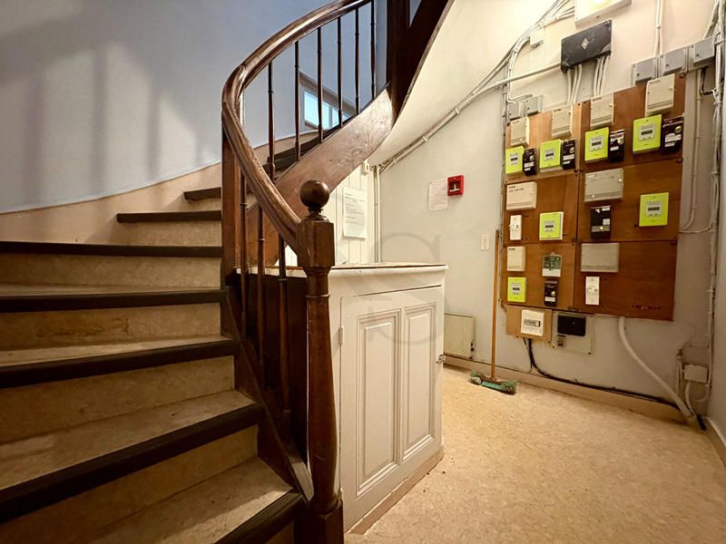 Immeuble - 6 pièces