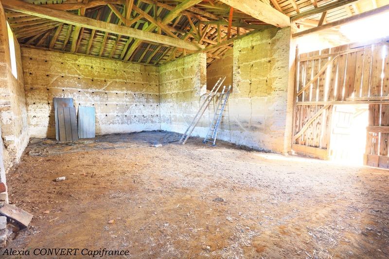Grange - 330 m² - 4 pièces