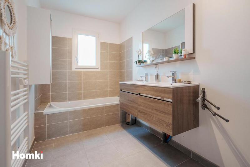 Maison - 101 m² - 4 pièces