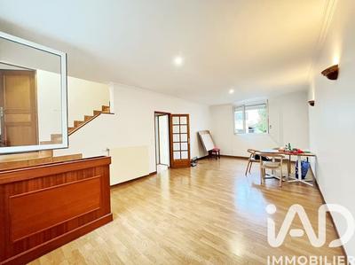 Maison - 145 m² - 5 pièces