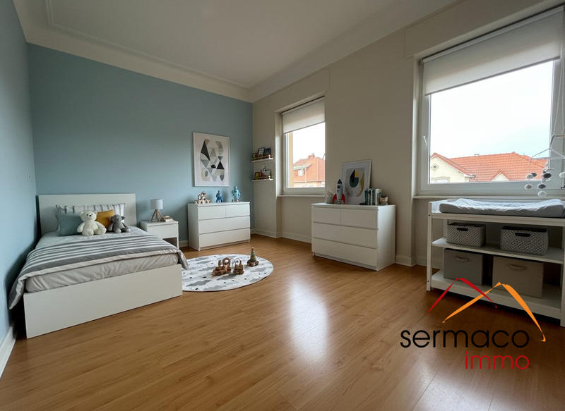Appartement - 96 m² - 4 pièces