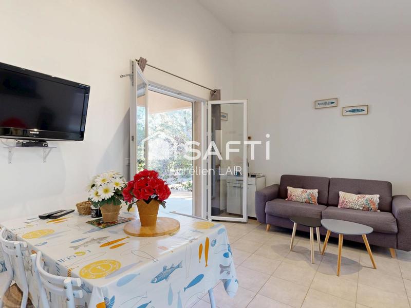 Maison - 180 m² - 7 pièces