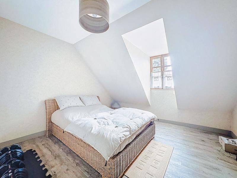 Maison - 187 m² - 6 pièces