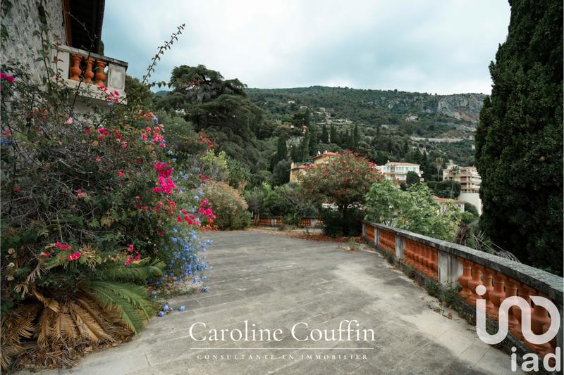 Maison - 500 m² - 15 pièces