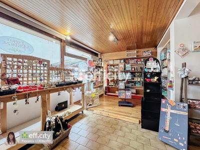 Fonds de commerce - 160 m²