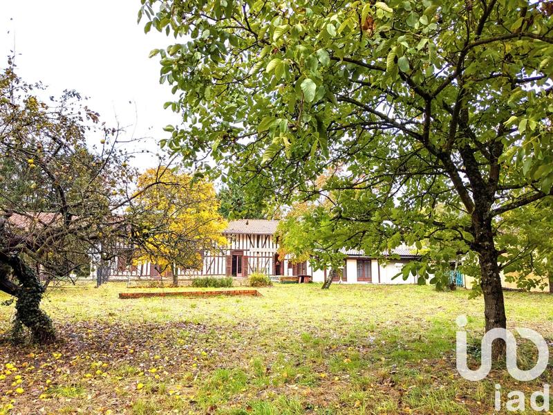 Maison de campagne - 250 m² - 12 pièces