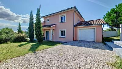 Maison - 147 m² - 7 pièces