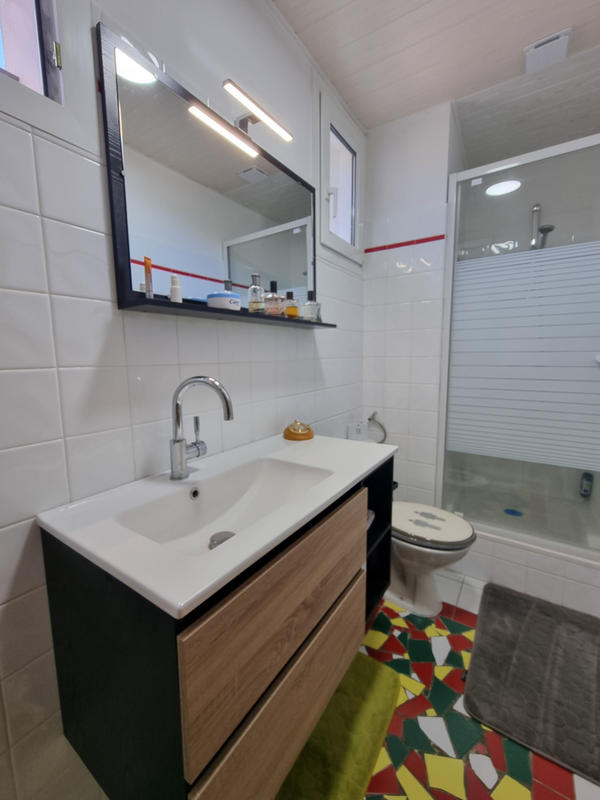 Propriété - 270 m² - 8 pièces