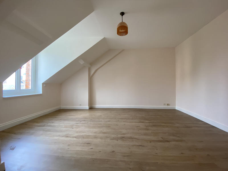 Maison - 152 m² - 7 pièces