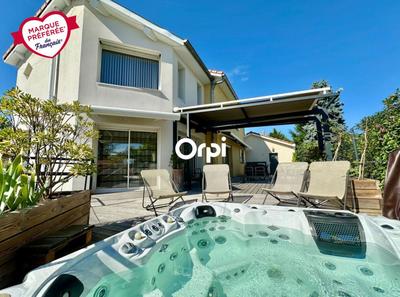 Maison - 145 m² - 5 pièces