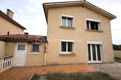 Maison traditionnelle - 110 m² - 6 pièces