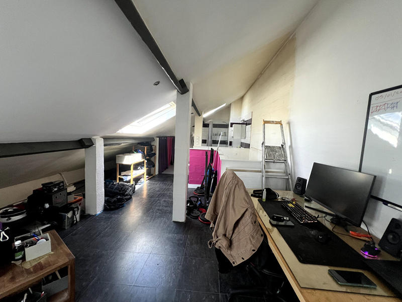 Maison - 107 m² - 6 pièces