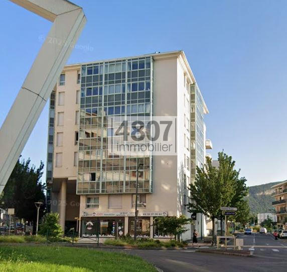 Studio - 18 m² - 1 pièce