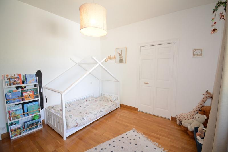 Propriété - 222 m² - 8 pièces