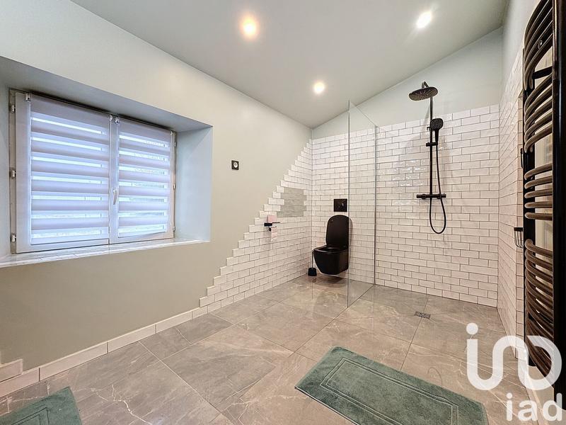 Maison - 149 m² - 6 pièces