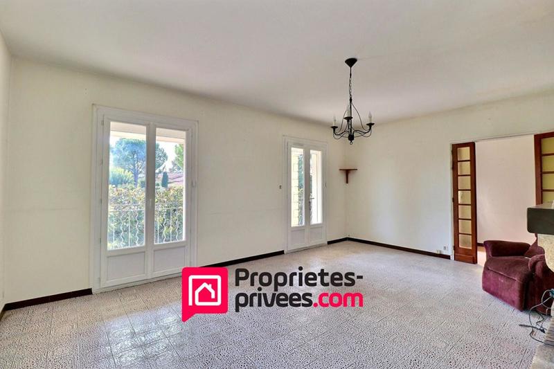 Villa - 100 m² - 5 pièces