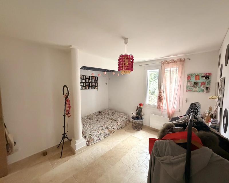 Maison - 175 m² - 5 pièces