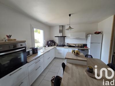 Maison - 90 m² - 5 pièces