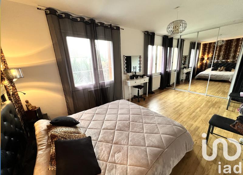 Maison - 160 m² - 6 pièces