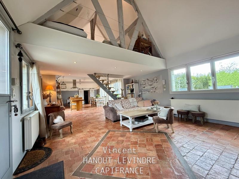 Maison - 152 m² - 8 pièces