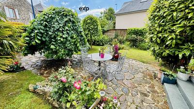 Maison - 134 m² - 7 pièces