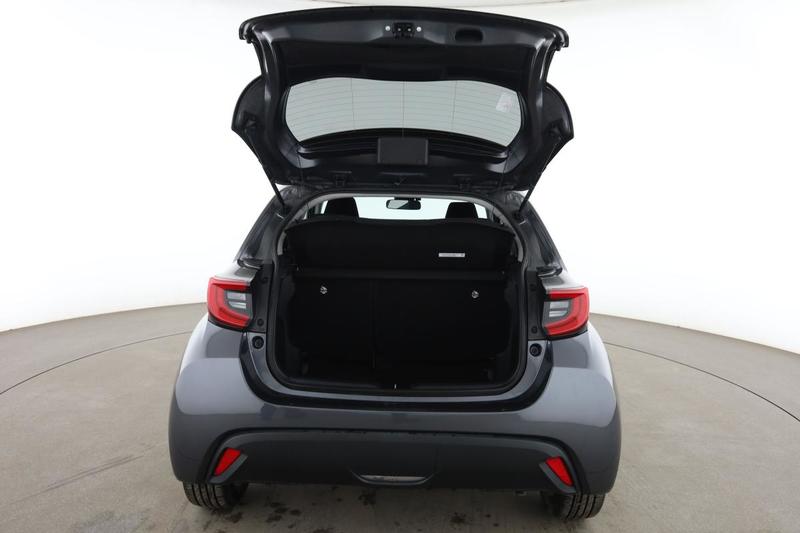 Toyota Yaris 1.5 Hybrid Design 116h