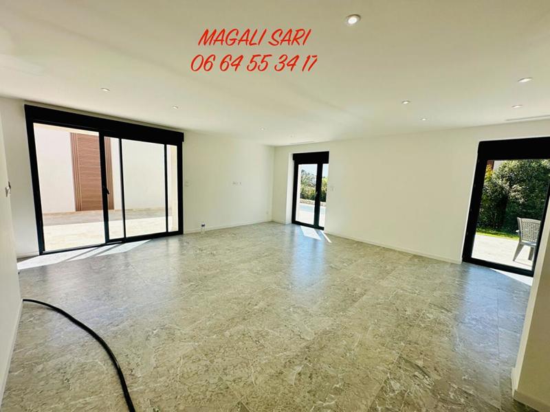 Maison - 173 m² - 7 pièces