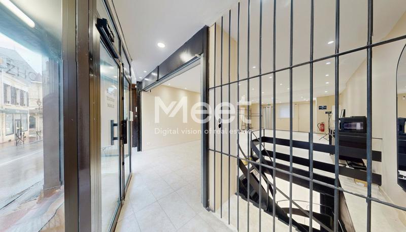 Local commercial - 100 m²