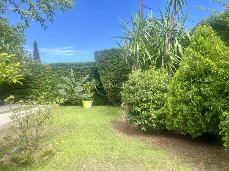 Maison - 174 m² - 6 pièces