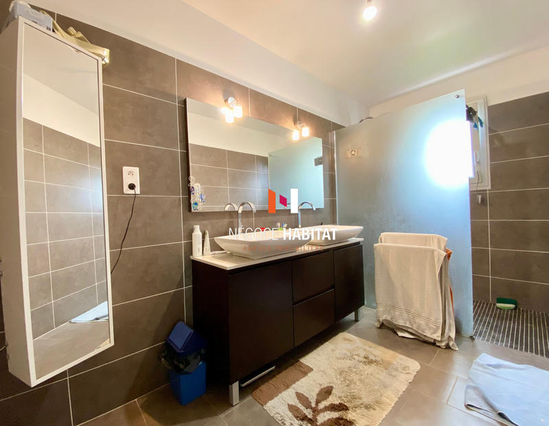 Villa - 130 m² - 5 pièces