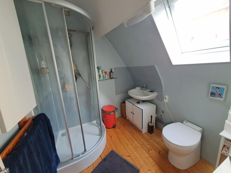 Maison - 177 m² - 7 pièces