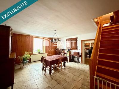 Maison - 222 m² - 6 pièces