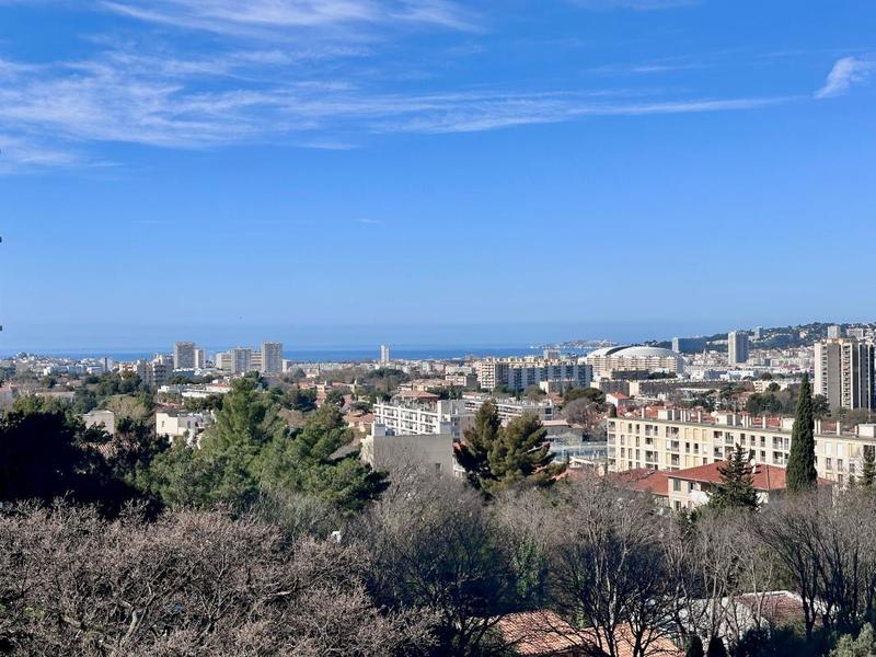 Appartement - 79 m² - 4 pièces