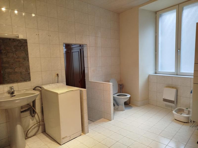 Appartement - 74 m² - 2 pièces