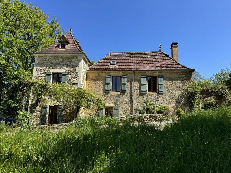 Maison traditionnelle - 135 m² - 5 pièces