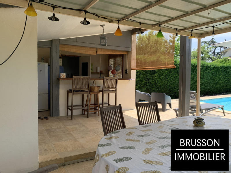 Villa - 192 m² - 5 pièces