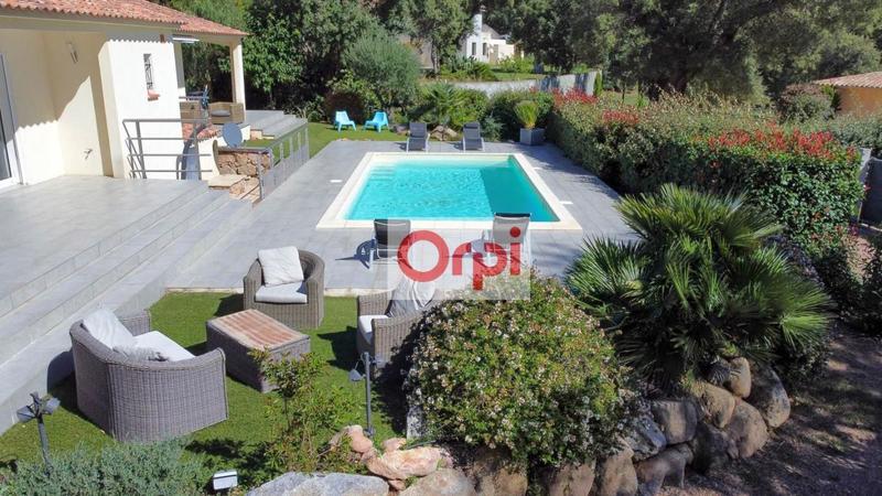 Villa - 124 m² - 6 pièces